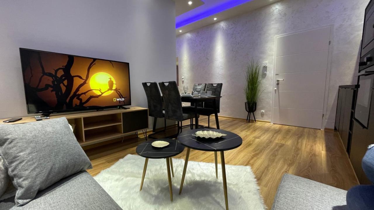 D&D Schonbrunner Deluxe Apartment Viena Exterior foto