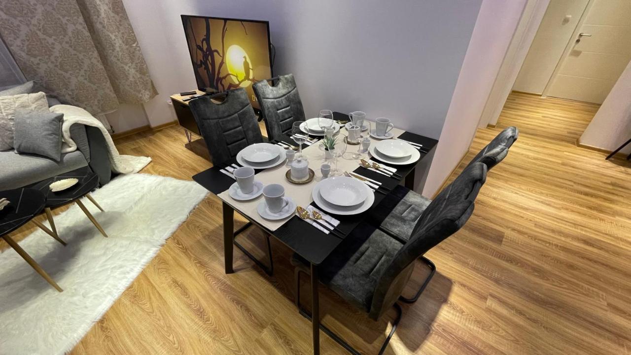 D&D Schonbrunner Deluxe Apartment Viena Exterior foto