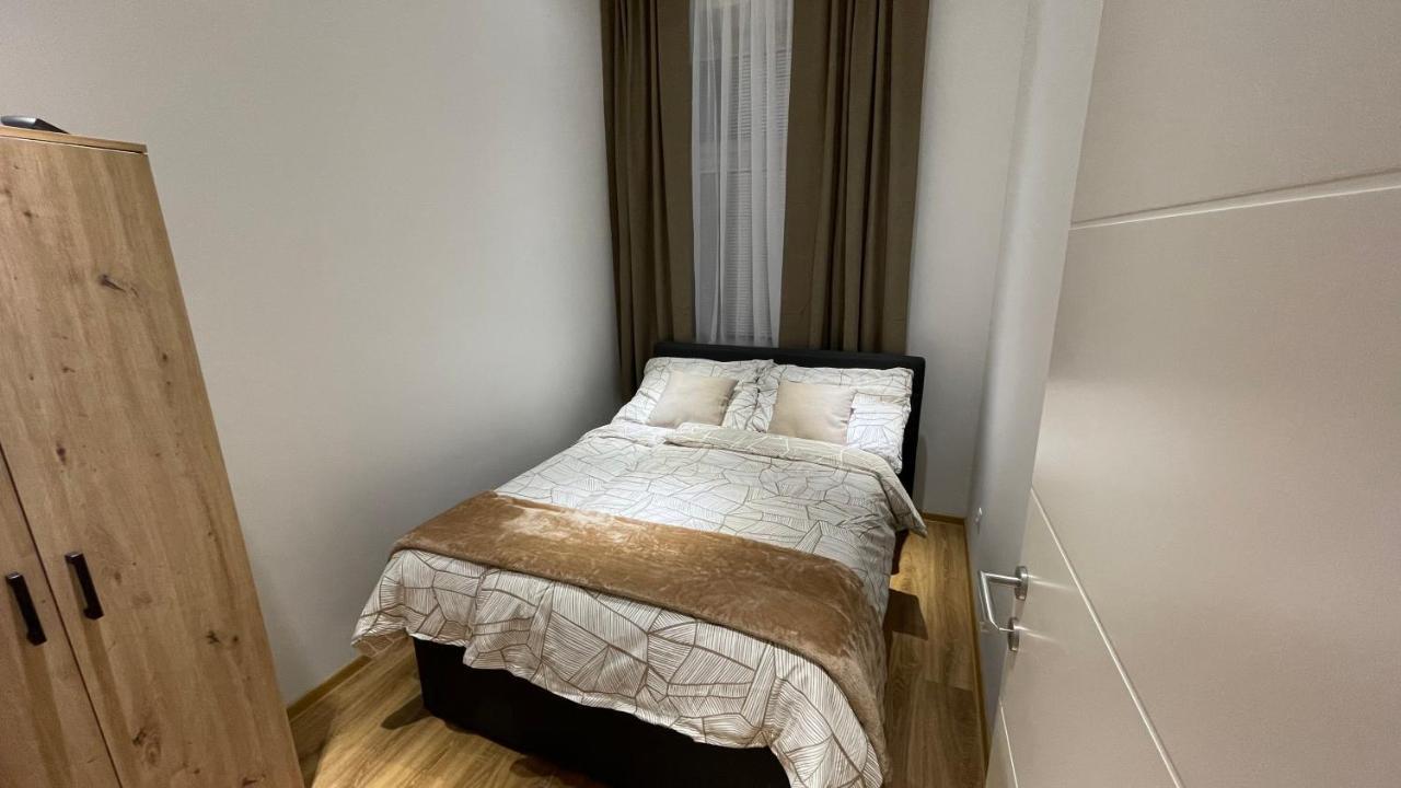 D&D Schonbrunner Deluxe Apartment Viena Exterior foto